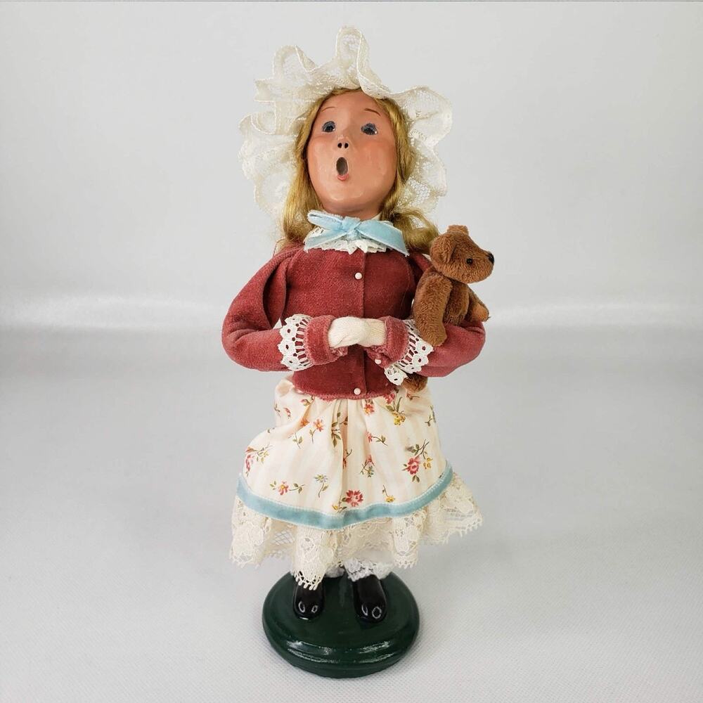 Byers Choice 2010 Little Girl with Teddy Bear Christmas Caroler Figurine